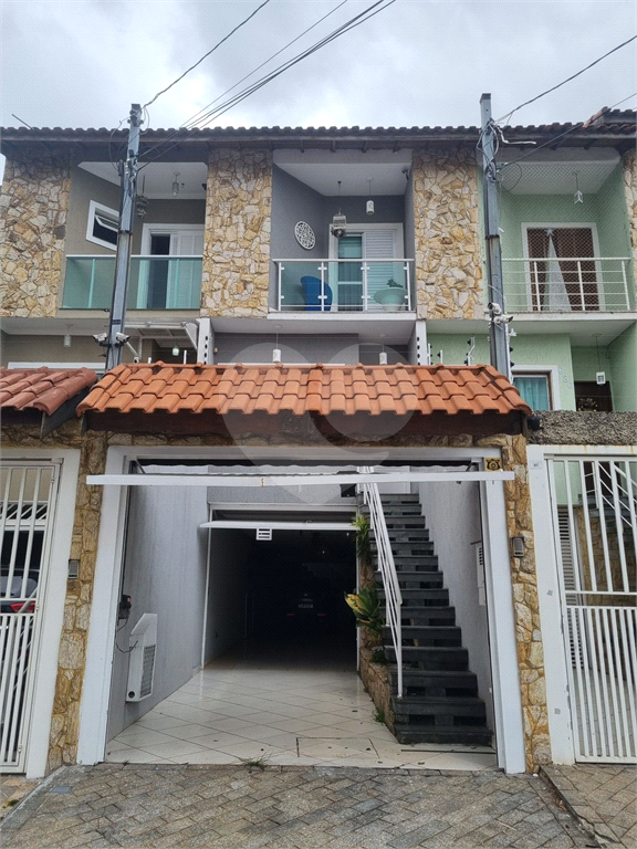 SOBRADO em PENHA