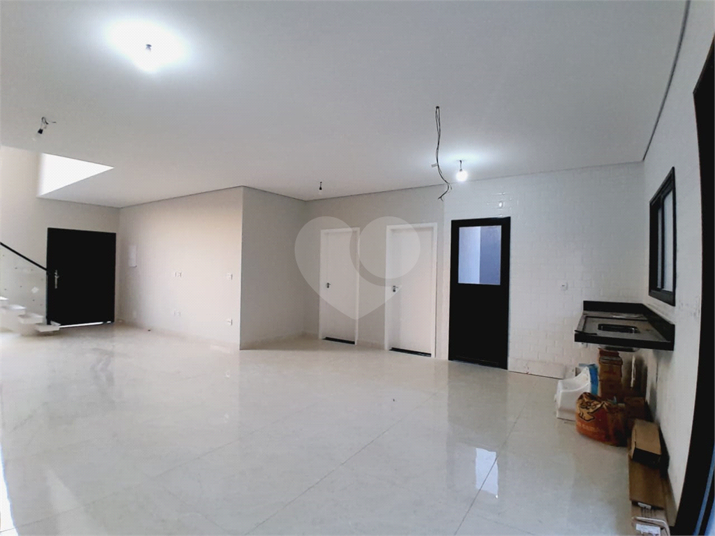 Casa de Condomínio à venda com 3 quartos, 211m² - Foto 9