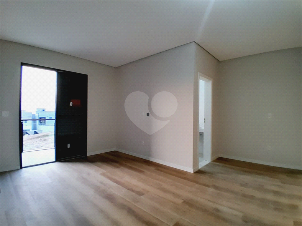 Casa de Condomínio à venda com 3 quartos, 211m² - Foto 24
