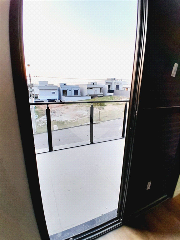 Casa de Condomínio à venda com 3 quartos, 211m² - Foto 18