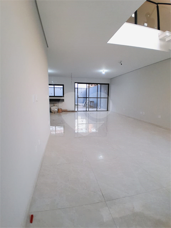 Casa de Condomínio à venda com 3 quartos, 211m² - Foto 8