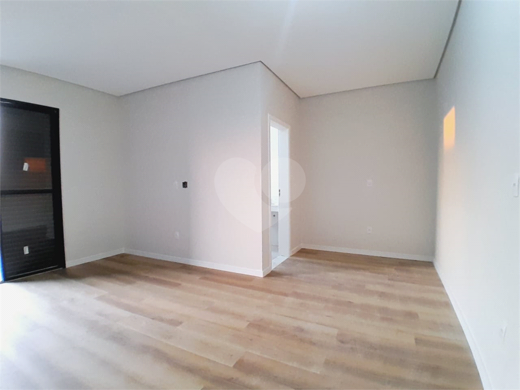 Casa de Condomínio à venda com 3 quartos, 211m² - Foto 23