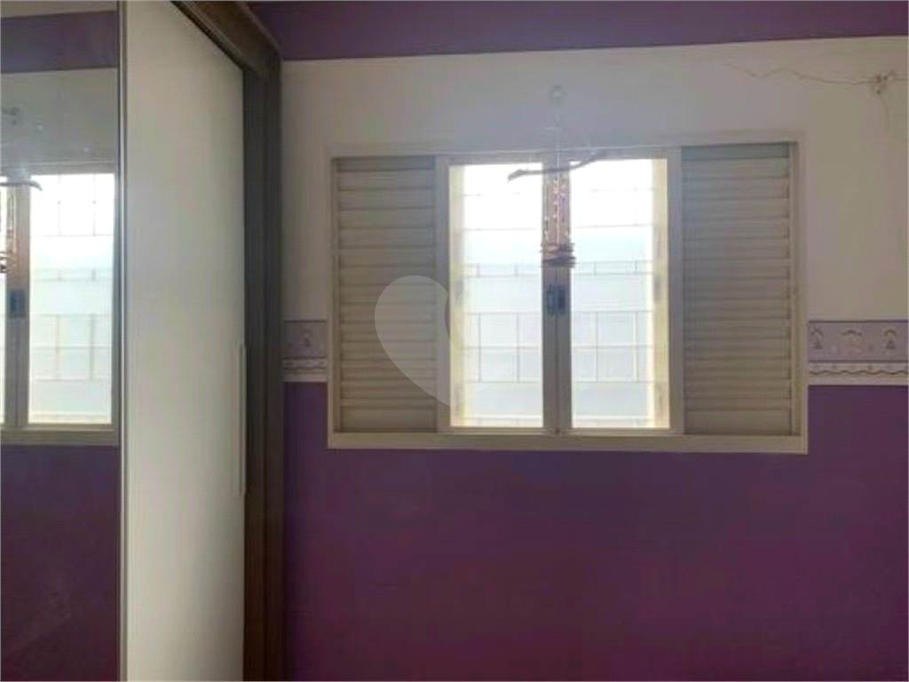 Casa à venda com 3 quartos, 217m² - Foto 10