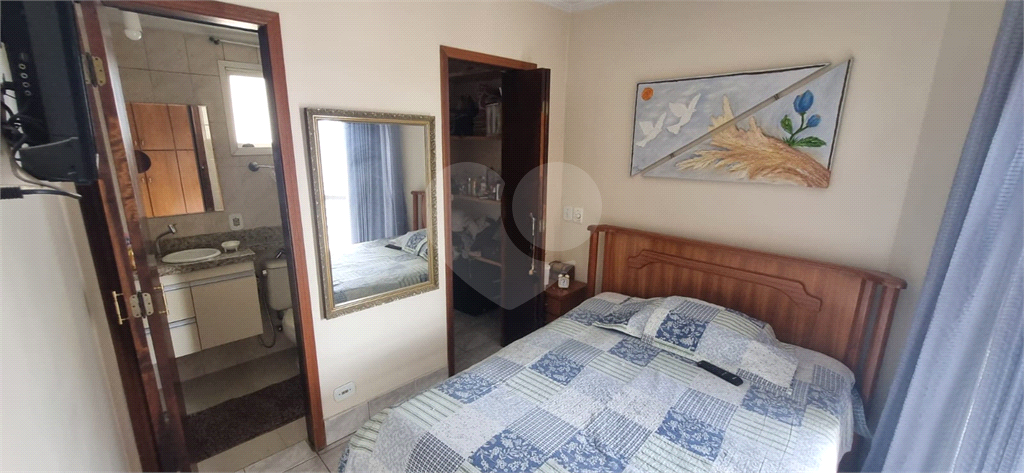 APARTAMENTO em TATUAPÉ