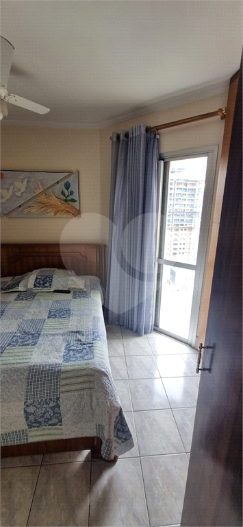 APARTAMENTO em TATUAPÉ