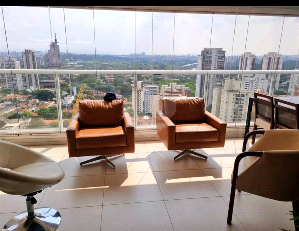 Apartamento em Pinheiros