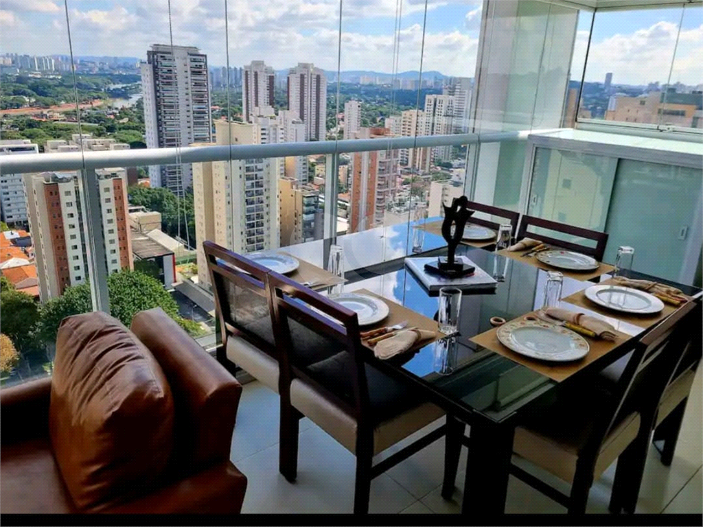 Apartamento em Pinheiros