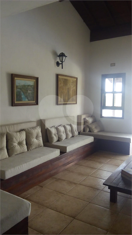 Chácara à venda com 3 quartos, 623m² - Foto 4