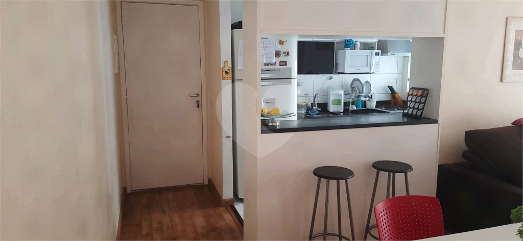 Aconchegante Apartamento com 2 dormitórios, 1 suite e 1 vaga.