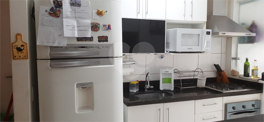 Aconchegante Apartamento com 2 dormitórios, 1 suite e 1 vaga.