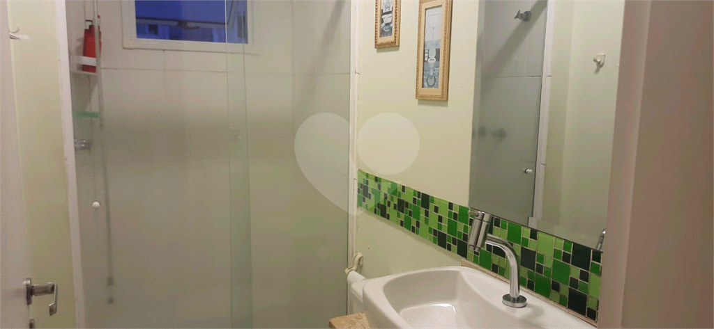 Aconchegante Apartamento com 2 dormitórios, 1 suite e 1 vaga.