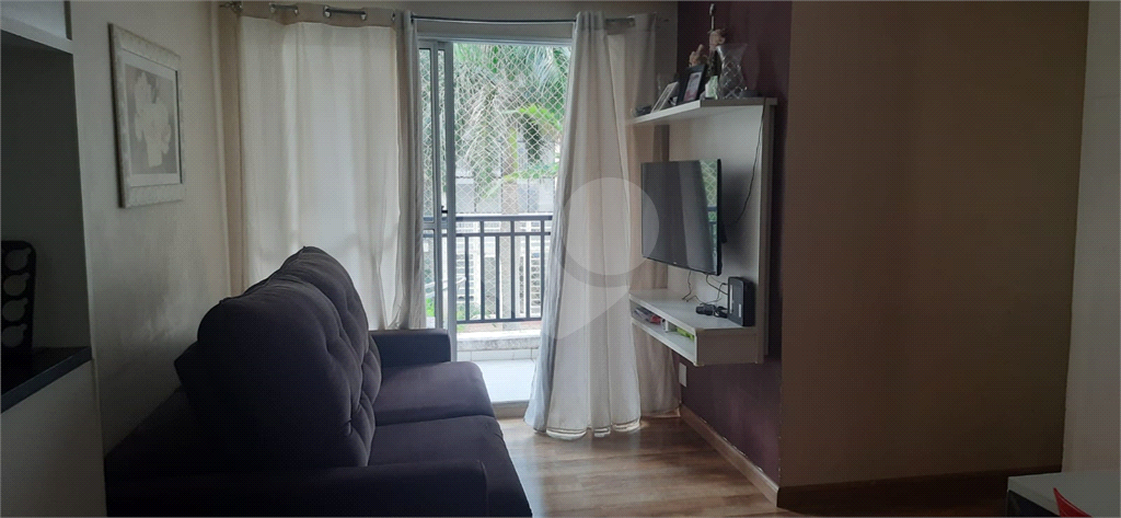 Aconchegante Apartamento com 2 dormitórios, 1 suite e 1 vaga.