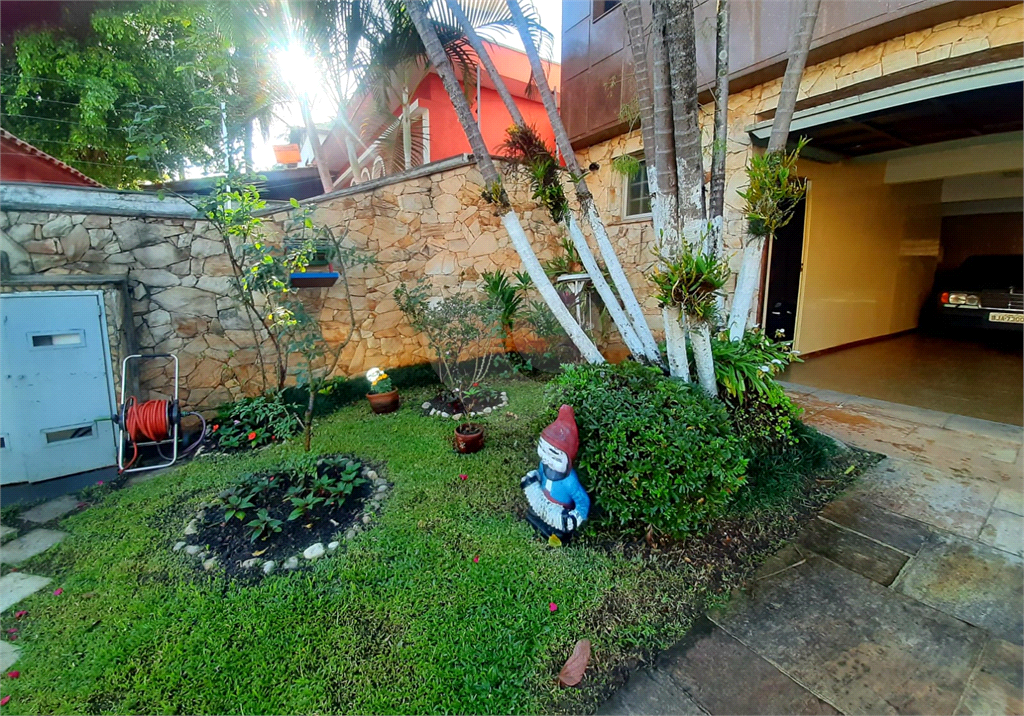 Casa assobradada no Jardim França 3 dormitórios