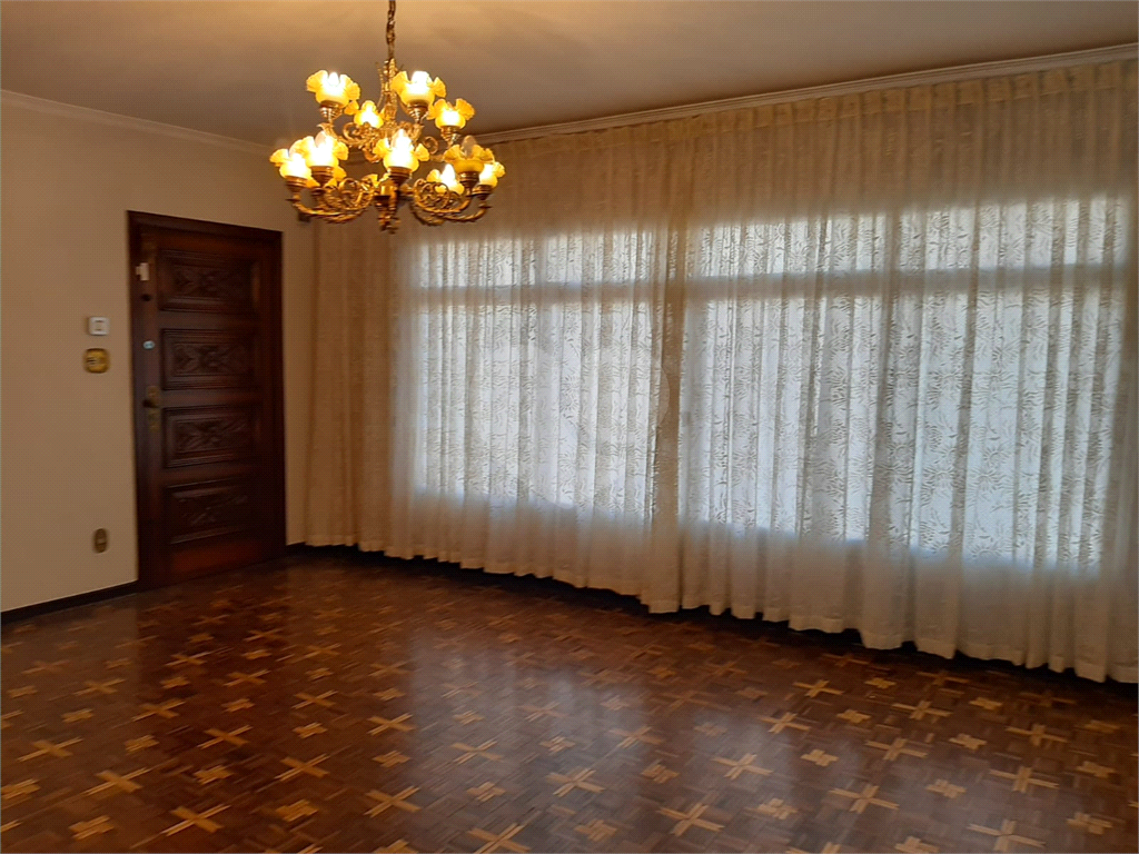 Casa assobradada no Jardim França 3 dormitórios