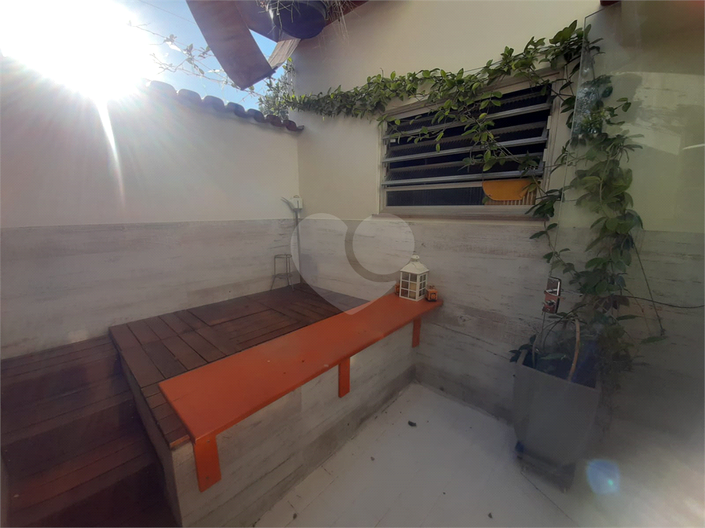 Casa assobradada no Jardim França 3 dormitórios