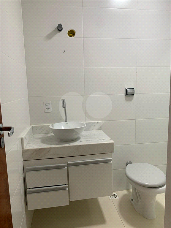 Apartamento para alugar com 3 quartos, 86m² - Foto 8