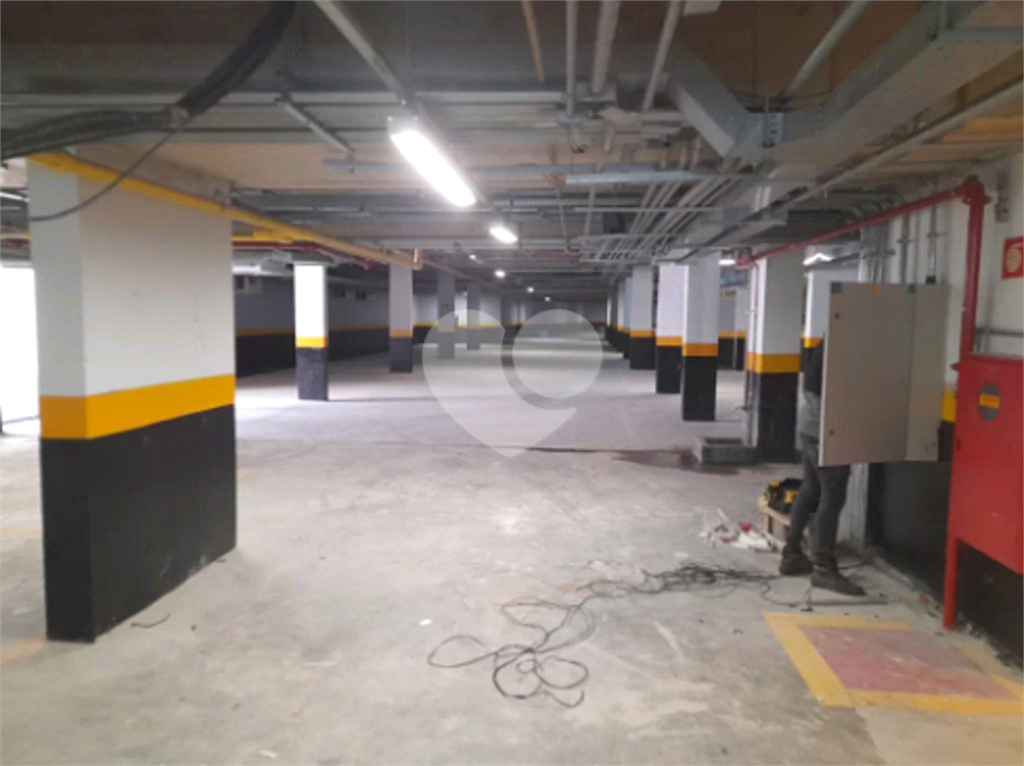 Locação ao lado do Metrô