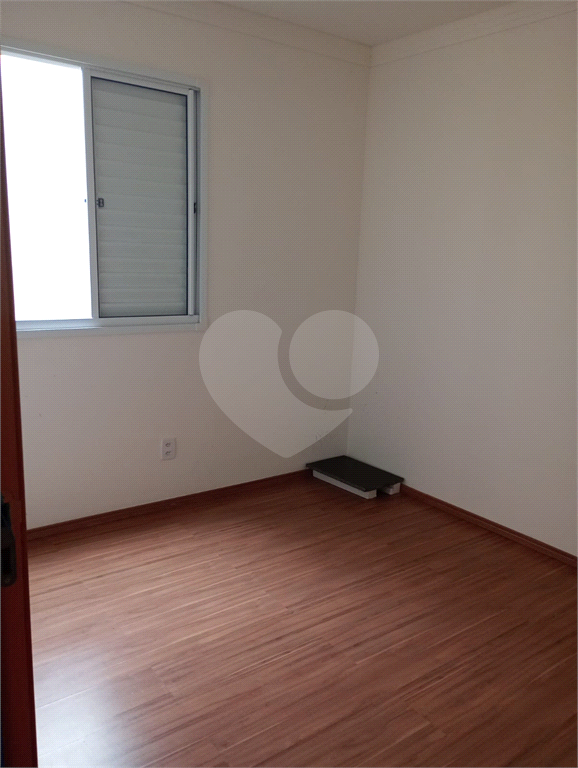 Apartamento à venda com 2 quartos, 43m² - Foto 3