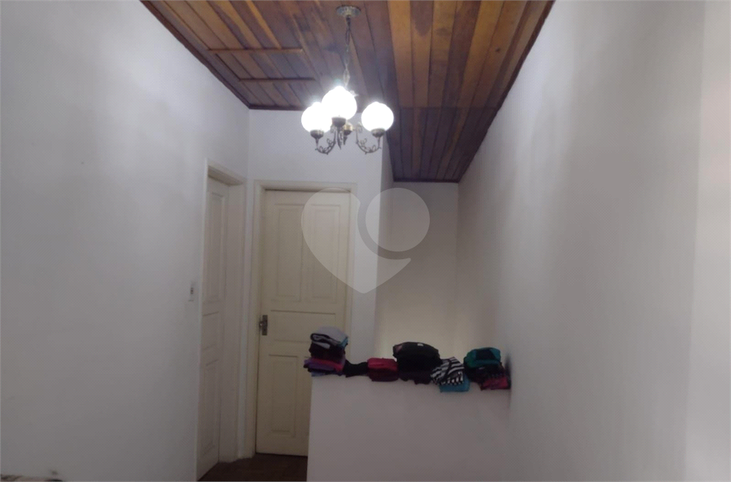 Sobrado a venda  no bairro de Canindé. Com uma área de 127 m², 03 dormitorios, 02 banheiros, 02 vaga