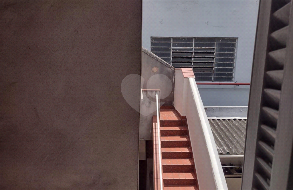 Sobrado a venda  no bairro de Canindé. Com uma área de 127 m², 03 dormitorios, 02 banheiros, 02 vaga