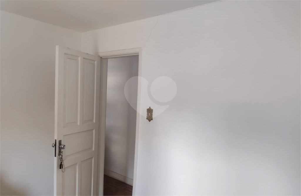 Sobrado a venda  no bairro de Canindé. Com uma área de 127 m², 03 dormitorios, 02 banheiros, 02 vaga