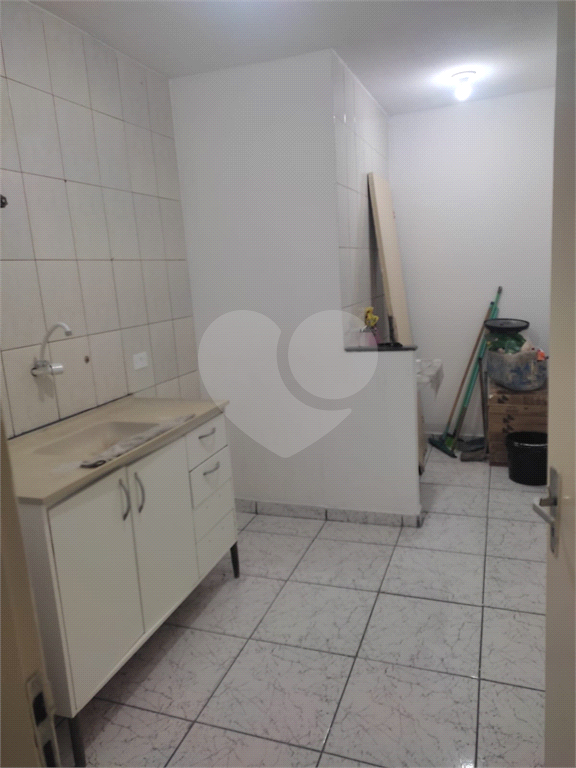 Apto 2 quartos 1 vaga sacada na Vila Sonia - Praia Grande