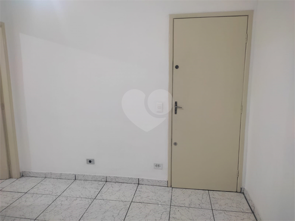 Apto 2 quartos 1 vaga sacada na Vila Sonia - Praia Grande