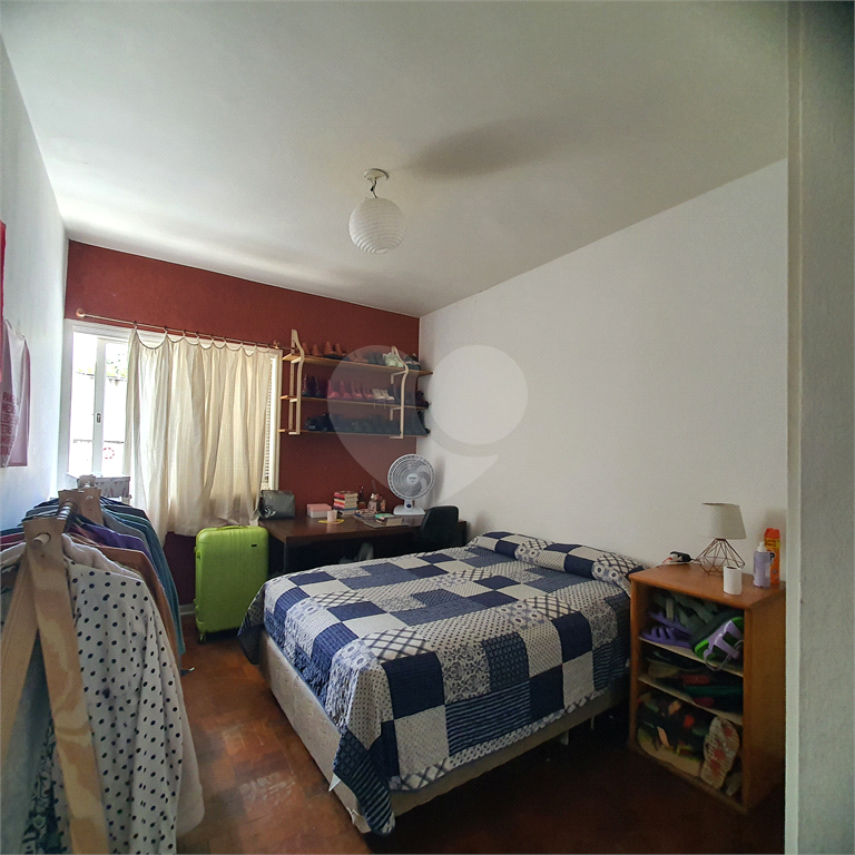 Casa térrea de 648m² 3 quartos 4 Vagas e toda rodeada de verdes Alto da Lapa