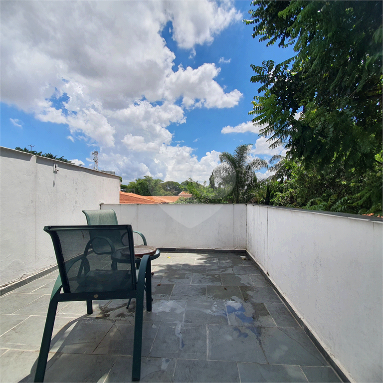 Casa térrea de 648m² 3 quartos 4 Vagas e toda rodeada de verdes Alto da Lapa