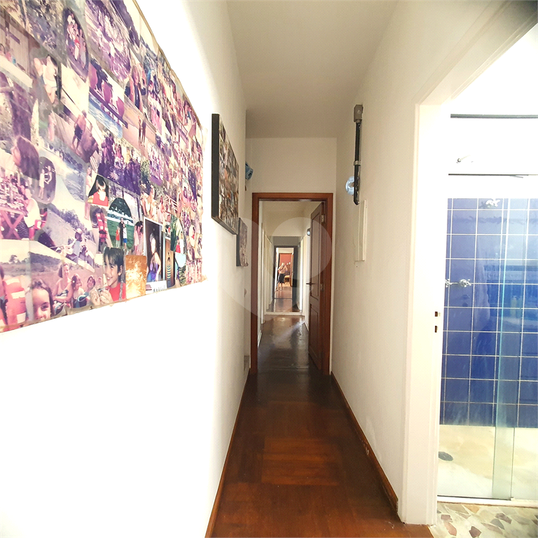 Casa térrea de 648m² 3 quartos 4 Vagas e toda rodeada de verdes Alto da Lapa