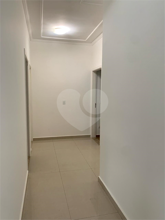 Casa de Condomínio à venda com 3 quartos, 250m² - Foto 40