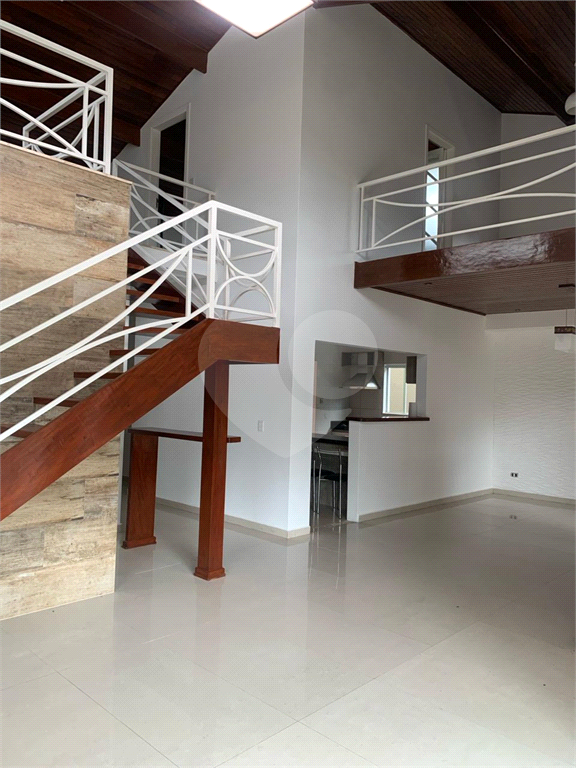 Casa de Condomínio à venda com 3 quartos, 250m² - Foto 10