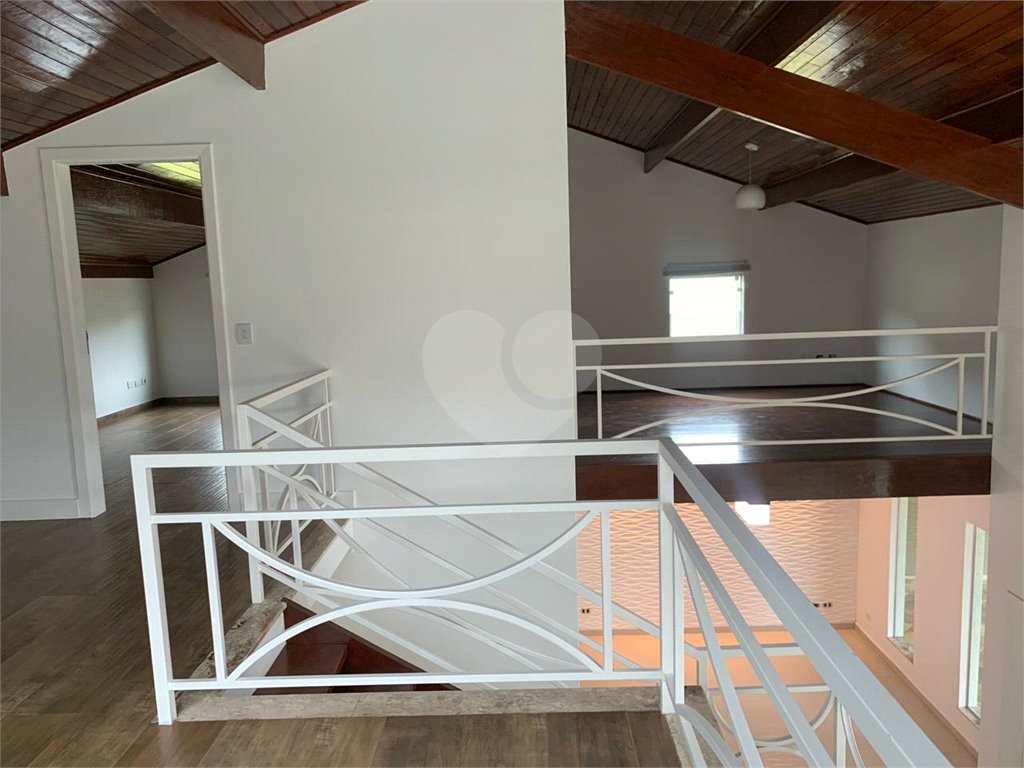 Casa de Condomínio à venda com 3 quartos, 250m² - Foto 45