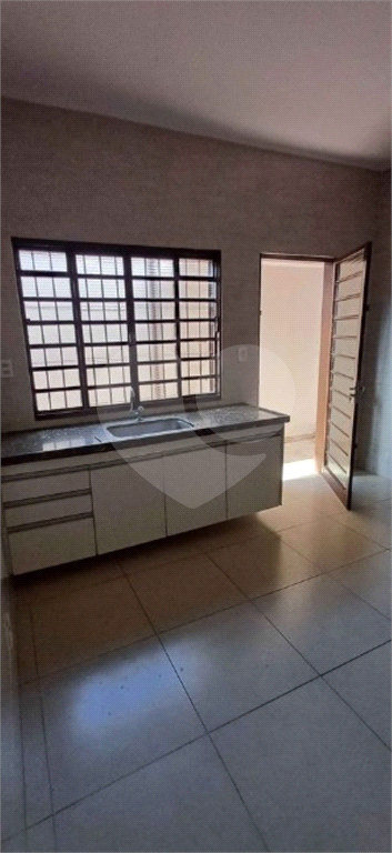 Casa à venda com 2 quartos, 81m² - Foto 19