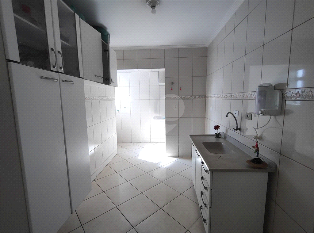 APARTAMENTO em PENHA