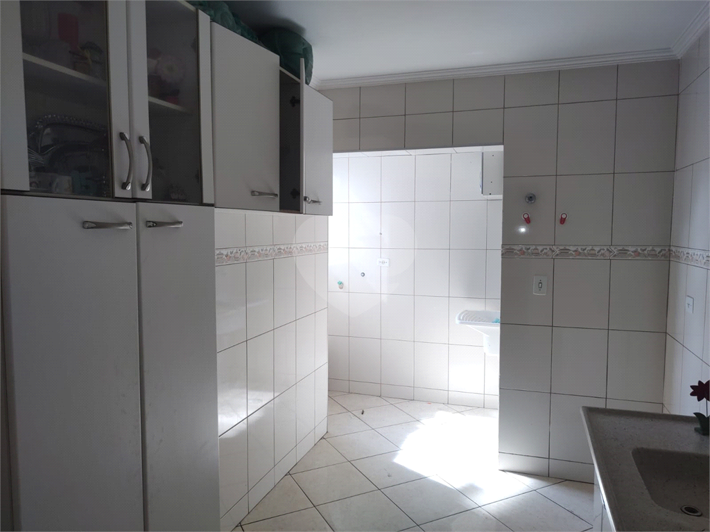 APARTAMENTO em PENHA