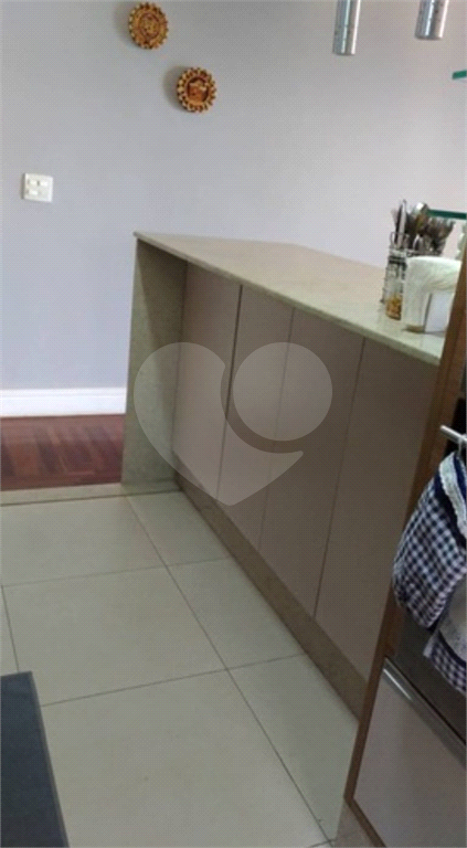 APARTAMENTO em TATUAPÉ