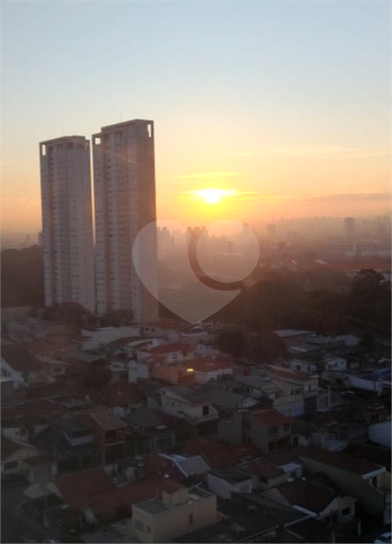 APARTAMENTO em TATUAPÉ