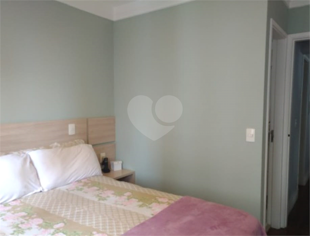 APARTAMENTO em TATUAPÉ