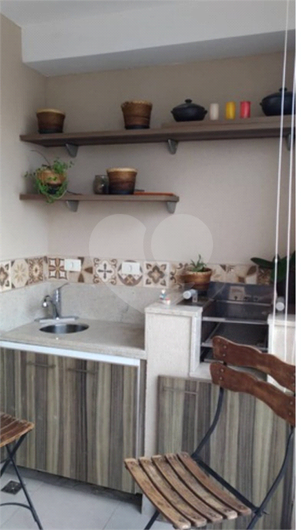 APARTAMENTO em TATUAPÉ