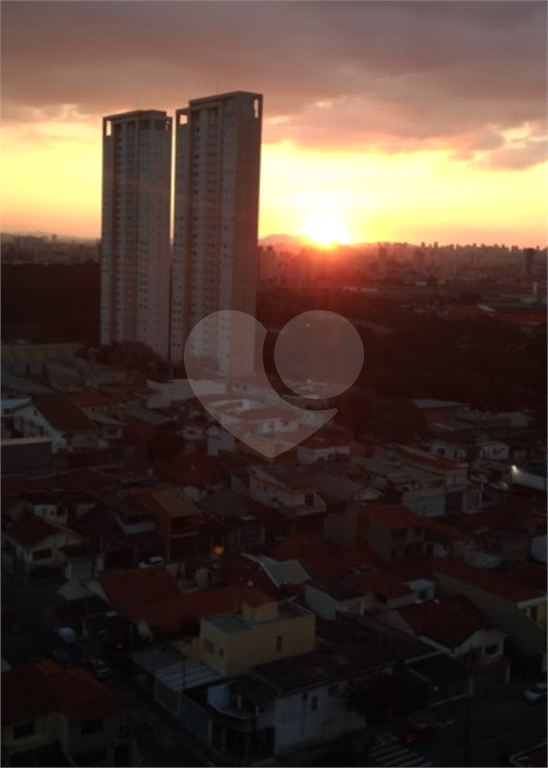APARTAMENTO em TATUAPÉ