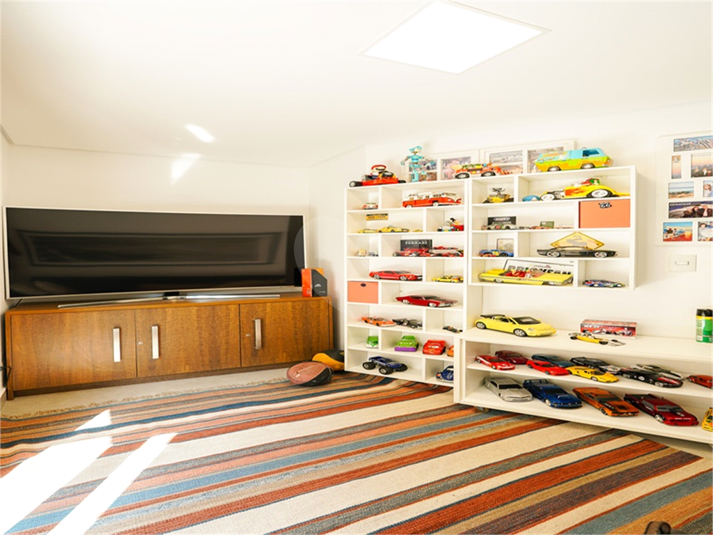 Condomínio 4 suítes Alphaville