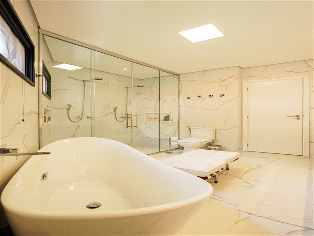 Condomínio 4 suítes Alphaville