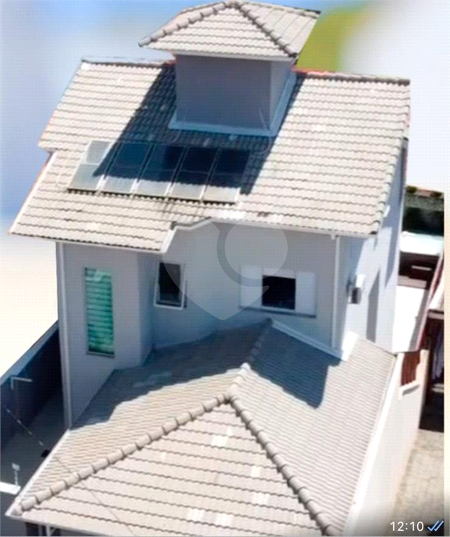 Sobrado à venda com 3 quartos, 300m² - Foto 1