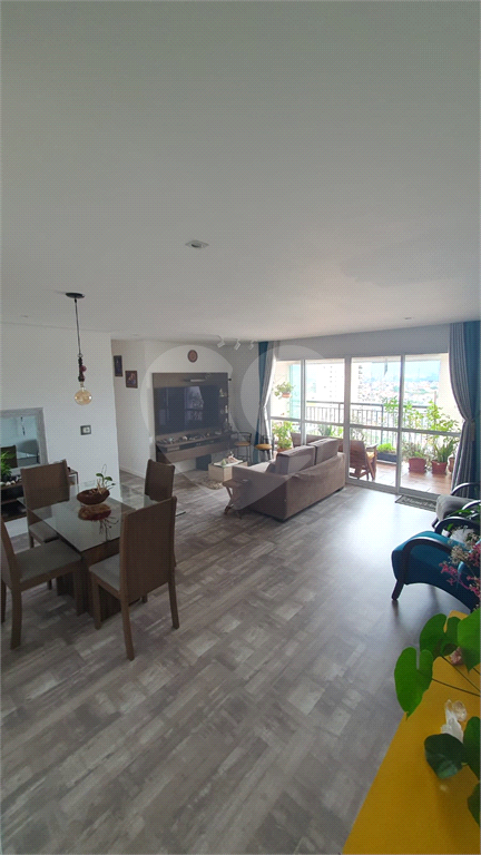 APARTAMENTO em JARDIM FLOR DA MONTANHA