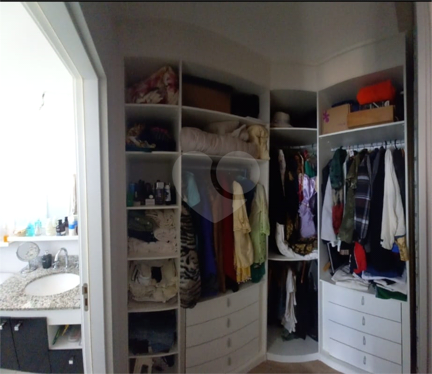 APARTAMENTO em JARDIM FLOR DA MONTANHA