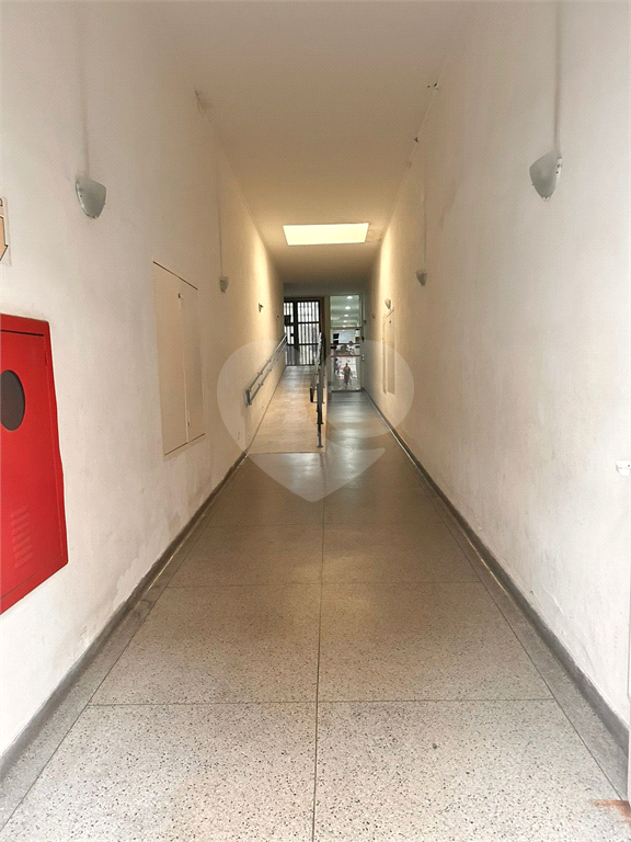 APARTAMENTO em HIGIENÓPOLIS