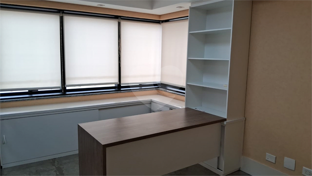 SALA COMERCIAL VILA NOVA CONCEIÇÃO