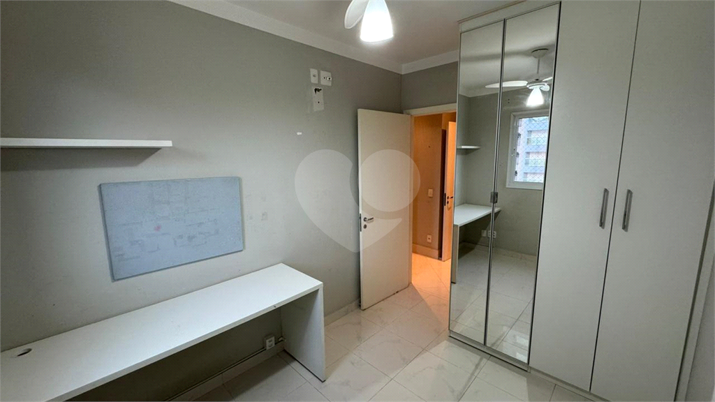 Apartamento à venda com 3 quartos, 85m² - Foto 25