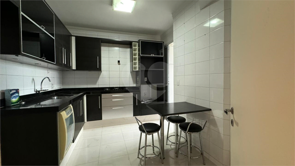 Apartamento à venda com 3 quartos, 85m² - Foto 22